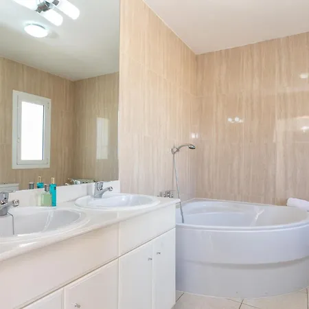 Joie De Vivre Lloret de Mar