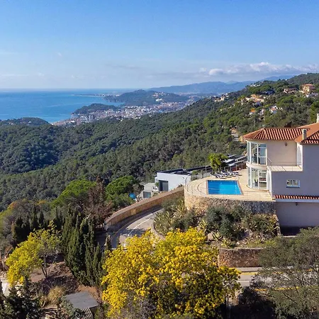 Villa Joie De Vivre Lloret de Mar