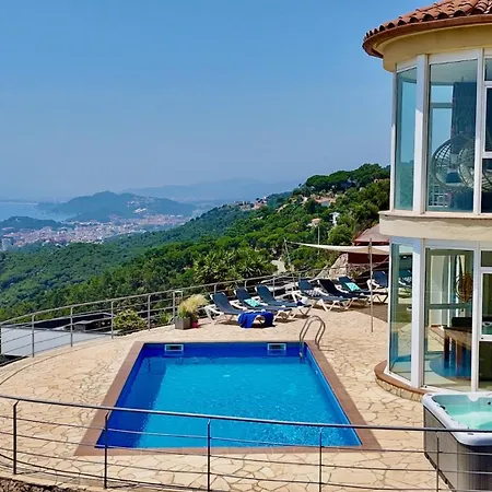 Joie De Vivre Villa Lloret de Mar