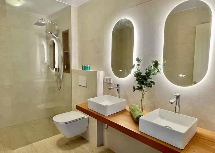 Willa Joie De Vivre *