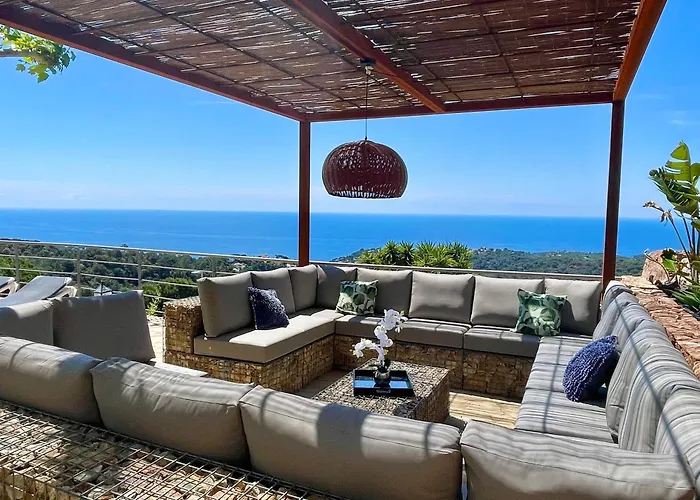 Joie De Vivre * Lloret de Mar