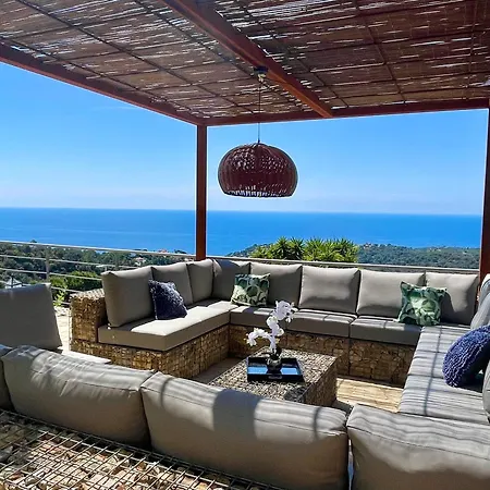 Joie De Vivre * リョレート・デ・マル