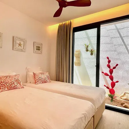 ヴィラ Joie De Vivre