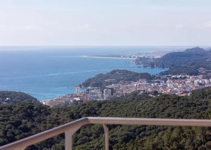 Villa Joie De Vivre Lloret de Mar