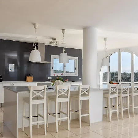 Villa Joie De Vivre Lloret de Mar